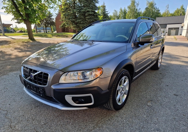 Volvo XC 70 cena 40900 przebieg: 230000, rok produkcji 2008 z Puławy małe 191